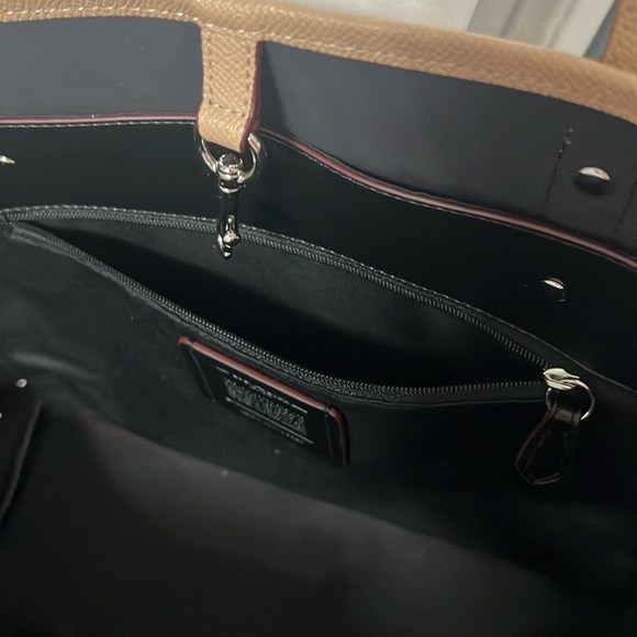 authentic, rare, hard to find coach perforated butterfly tote w/ matching wallet - Picture 7 of 11